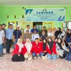 Doc. Sesi Foto Bersama Mahasiswa Posko 4 PBL 2 FKM Unhas beserta para tamu undangan seminar awal PBL 2 Posko 4 Desa Barana, Kabupaten Jeneponto (Istimewa)