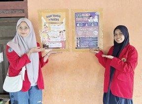 Doc. Pemasangan Poster Edukasi Dampak Pernikahan Dini di Posyandu Desa Barana  (Istimewa)