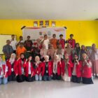 Foto Bersama Seminar Awal PBL I FKM Unhas di Desa Lalabata Riaja